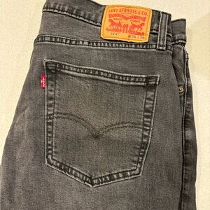 Levi’s 514 Men’s 36/30 Jeans. Professionally Hemmed to 28 Length